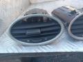 4M51A014L21AD Дефлектор обдува салона Ford Focus 2 2006г. - фото №2