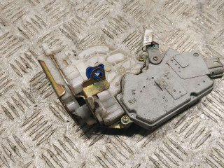 Замок двери задней правой, Nissan Primera 11 1996-2000