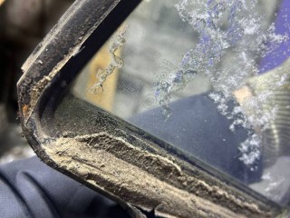 Стекло двери задней правой, Mazda Premacy 1 1999-2001