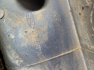 Накладка под фонарь правый, Ford Mondeo 2 1996-2000