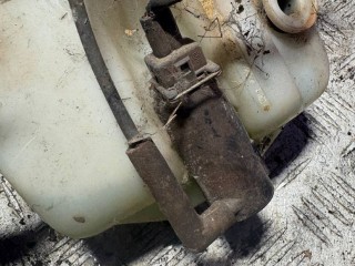 Бачок омывателя, Ford Mondeo 2 1996-2000
