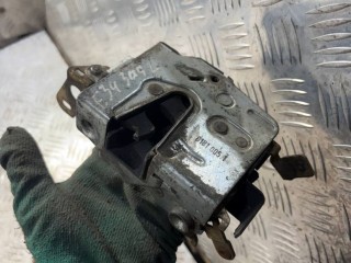 Замок двери задней левой, ориг. номер 8181005, BMW 5 E34 1987-1996