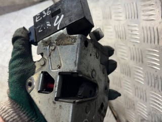 Замок двери задней правой BMW 3 E36 1990-1996