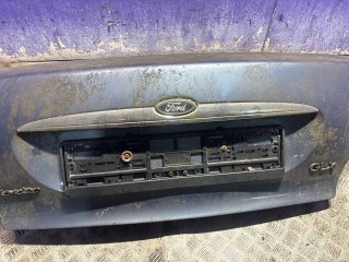 Крышка багажника (дверь 3-5), Ford Mondeo 2 1996-2000
