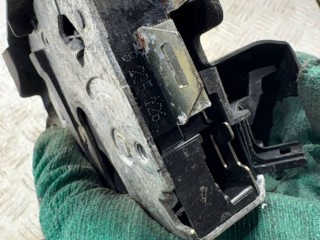 Замок двери передней правой, ориг. номер 8235126, BMW 5 E39 2000-2004