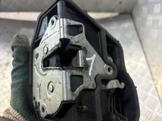 Замок двери задней левой BMW X5 E70 2006-2010