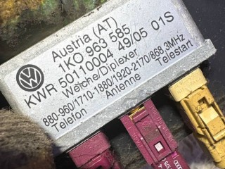 Усилитель антенны, ориг. номер 1K0963585, Volkswagen Touran 1 2003-2006