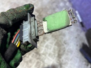 Сопротивление печки, Volkswagen Touran 1 2003-2006