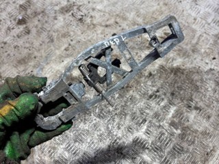Скелет ручки наружной передней левой Volkswagen Touran 1 2003-2006