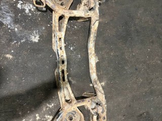 Балка подвески задняя Volkswagen Touran 1 2003-2006