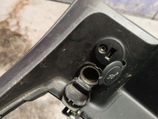 Рамка (накладка) рычага КПП, Lada Vesta 1 2015-2026