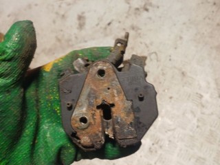 Замок капота, Volvo S70 1996-2000