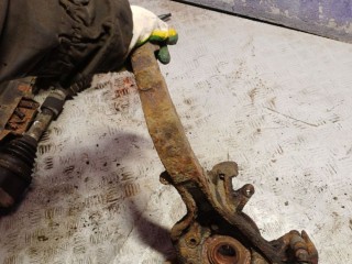 Кулак поворотный левый, Chrysler Cirrus 1994-2000