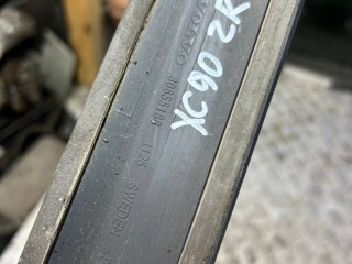молдинг двери задней правой, ориг. номер 30655188, Volvo XC90 1 2002-2006