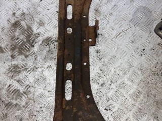 Балка под КПП, Mazda 626 GF 1999-2002