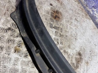 Дождевик, Mazda 626 GF 1999-2002