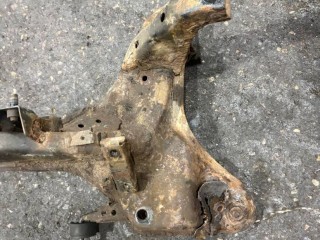 Балка подвески передняя (подрамник), Mazda 626 GF 1999-2002