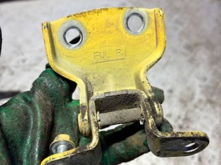 Петля двери передней правой, Chevrolet Aveo T250 2006-2012