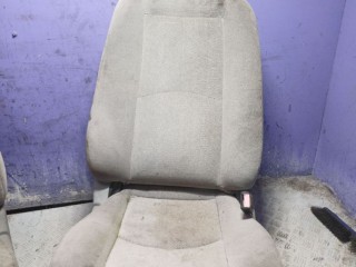 Салон (комплект сидений), Mazda Tribute 1 2000-2004