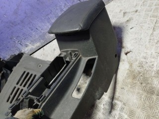 Подлокотник, Nissan Navara D40 2005-2010