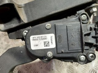 Педаль газа, ориг. номер 18002EA000, Nissan Navara D40 2005-2010