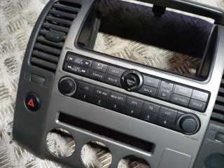 Накладка декоративная на торпедо, Nissan Navara D40 2005-2010