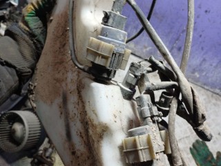 Бачок омывателя, Nissan Navara D40 2005-2010