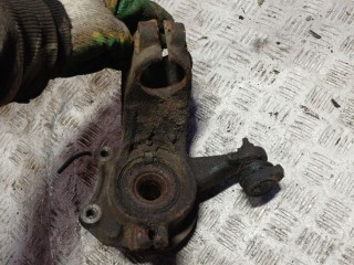 Кулак поворотный правый, Citroen C3 Picasso 2008-2012