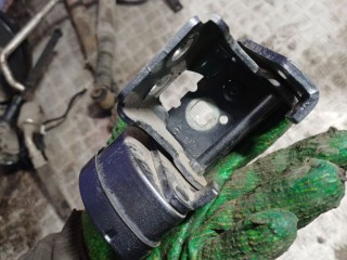 Петля двери задней левой, Citroen C3 Picasso 2008-2012