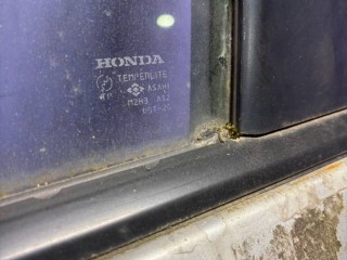 Стекло двери передней левой, Honda Capa 1998-2000