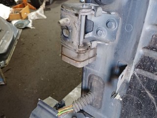 Петля двери передней правой, Citroen C3 Picasso 2008-2012