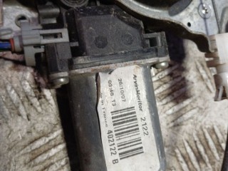 Стеклоподъемник передний правый, Nissan Navara D40 2005-2010