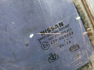 Форточка задняя левая, Nissan Navara D40 2005-2010