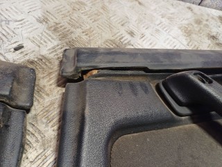 Обшивка двери задней левой (дверная карта), BMW 5 E34 1987-1996