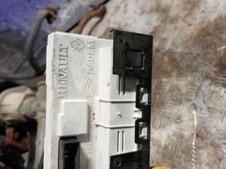 Дисплей, ориг. номер 8200350498, Renault Megane 2 2002-2006