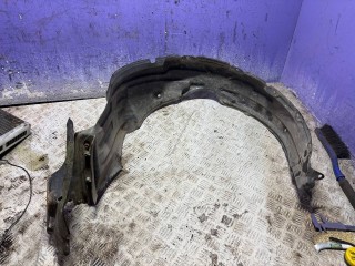Защита арок передняя левая (подкрылок) Toyota Corolla VERSO 1 2001-2004