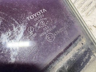 Стекло двери задней левой, Toyota Corolla VERSO 1 2001-2004