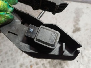 Педаль газа, BMW 7 E65/E66 2001-2005