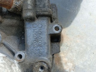 Помпа, ориг. номер 6652000301, SsangYong Actyon 1 2005-2011
