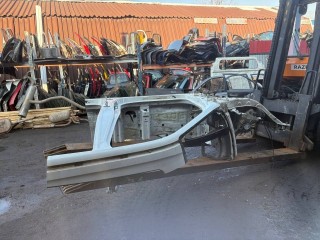 Стакан лонжерона левый, BMW X5 F15 2013-2018