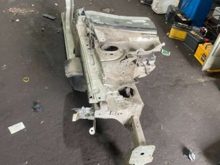 Стакан лонжерона правый, Renault Megane 2 2006-2009
