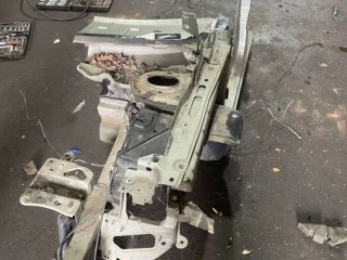 Стакан лонжерона левый, Renault Megane 2 2006-2009