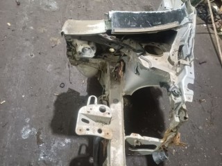 Стакан лонжерона левый, Renault Scenic 2 2003-2006
