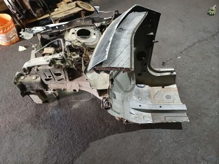 Стакан лонжерона правый, Renault Megane 2 2002-2006