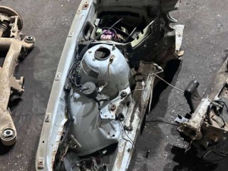 Стакан лонжерона правый, BMW 5 E39 1995-2000
