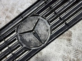 Решетка радиатора, Mercedes Vito W638 1996-2003