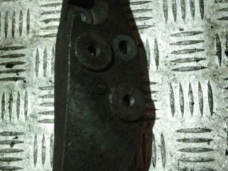 Кронштейн крепления троса КПП, ориг. номер 24459782, Opel Astra H 2006-2014