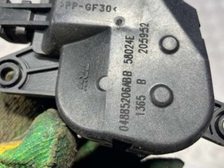 Моторчик заслонки печки, ориг. номер 04885206AB, ГАЗ Volga Siber