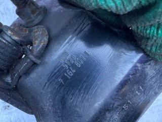 Крюк капота, ориг. номер 7164801, BMW X5 E70 restailing