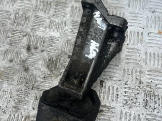 Кронштейн КПП, ориг. номер 4A0399113E, Audi A6 C4 (S6,RS6) 1994-1997